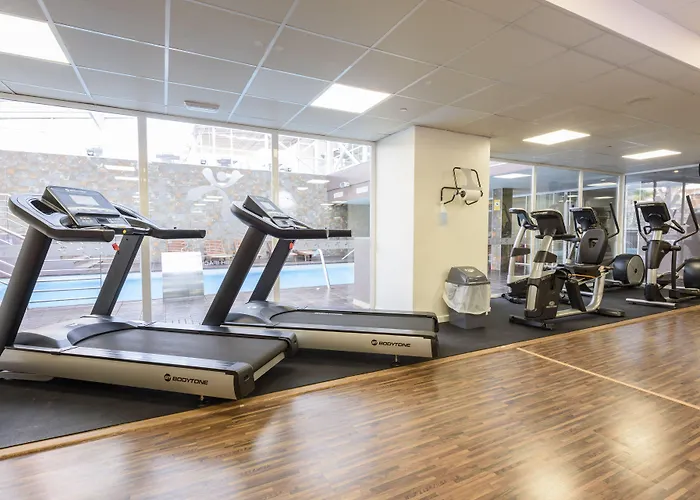 Rh Ifach 4* קלפה